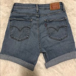 High Rise Levi’s Shorts